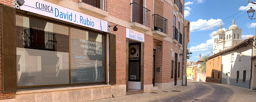 Clinica David J. Rubio en Cigales DO, Valladolid