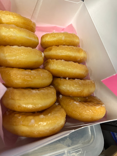Donut Shop «River Oaks Donuts», reviews and photos, 3601 Westheimer Rd, Houston, TX 77027, USA