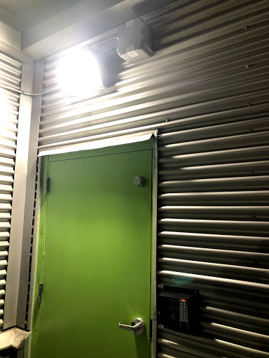Self-Storage Facility «Extra Space Storage», reviews and photos, 175 W 162nd St, South Holland, IL 60473, USA