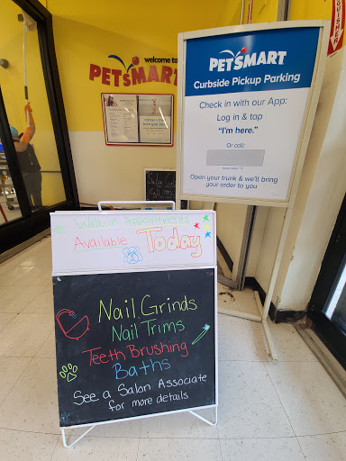 Pet Supply Store «PetSmart», reviews and photos, 155 E Rte 59, Nanuet, NY 10954, USA