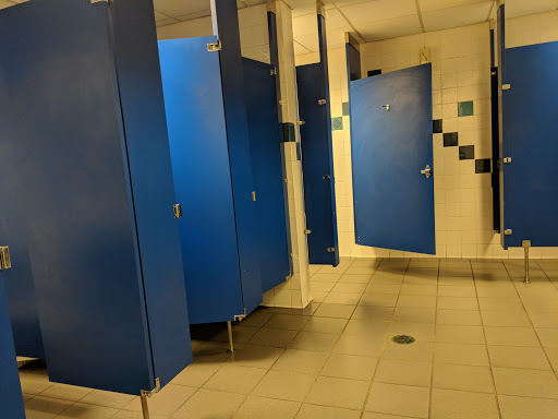 Movie Theater «Linden Boulevard Multiplex Cinemas», reviews and photos, 2784 Linden Blvd, Brooklyn, NY 11208, USA