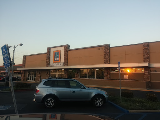 Supermarket «ALDI», reviews and photos, 17070 Magnolia St, Fountain Valley, CA 92708, USA