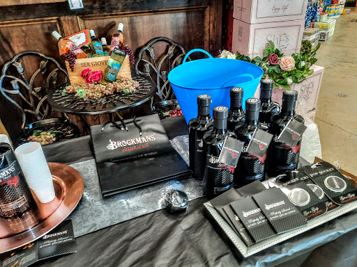 Liquor Store «Bourbon Street Wine & Spirits», reviews and photos, 1708 NJ-31, Clinton, NJ 08809, USA