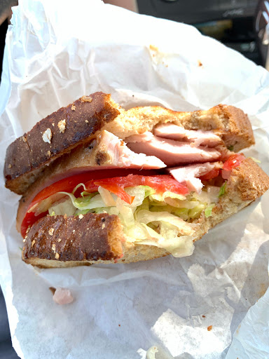 Liquor Store «Halls Wine & Spirits», reviews and photos, 4200 W Glade Rd, Colleyville, TX 76034, USA