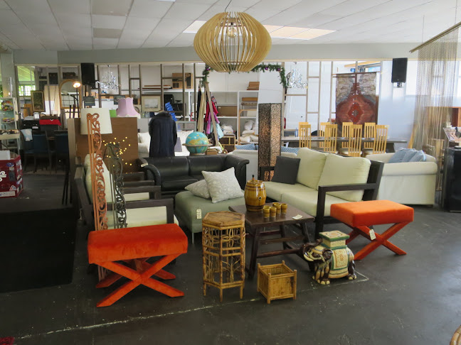 Reviews of Bank Street Traders in Whangarei - Furniture store