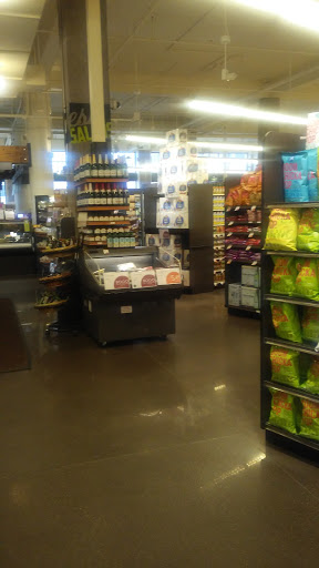 Grocery Store «Lunds & Byerlys Downtown Minneapolis», reviews and photos, 1201 Hennepin Ave, Minneapolis, MN 55403, USA