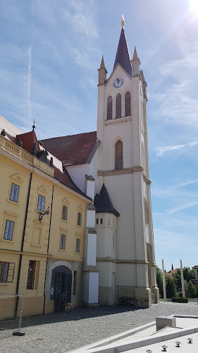 Hozzászólások és értékelések az Premontrei Szakgimnázium, Technikum és Kollégium, Keszthely-ról