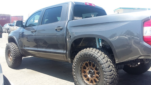 Drive-in Movie Theater «Van Buren Drive-In Theatre and Swap Meet», reviews and photos, 3035 Van Buren Boulevard, Riverside, CA 92503, USA