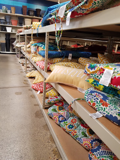 Home Goods Store «At Home», reviews and photos, 1325 N Meacham Rd, Schaumburg, IL 60173, USA