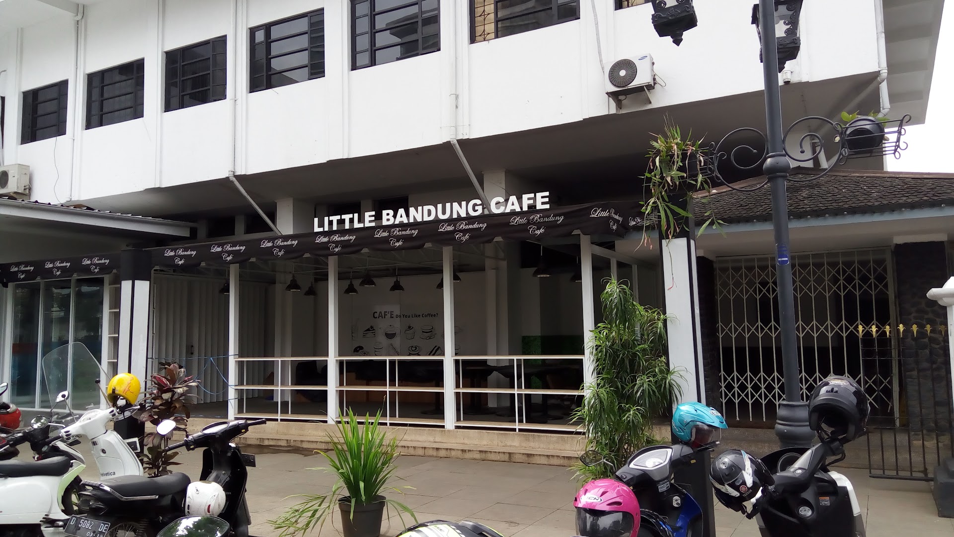 Little Bandung Cafe Photo