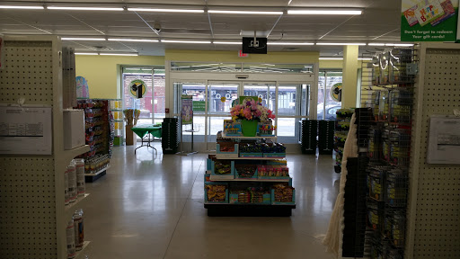Dollar Store «Dollar Tree», reviews and photos, 383 Allen St, Springfield, MA 01118, USA