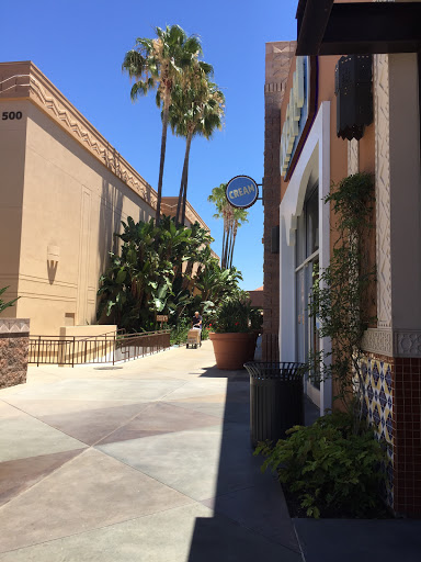 Ice Cream Shop «CREAM Irvine Spectrum», reviews and photos, 640 Spectrum Center Dr, Irvine, CA 92618, USA