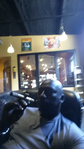 Tobacco Shop «Tinder Box», reviews and photos, 1312 West Interstate 65 Service Rd S, Mobile, AL 36609, USA