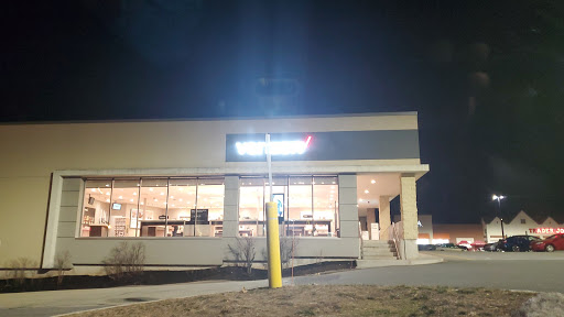 Cell Phone Store «Verizon», reviews and photos, 258 Daniel Webster Hwy, Nashua, NH 03060, USA