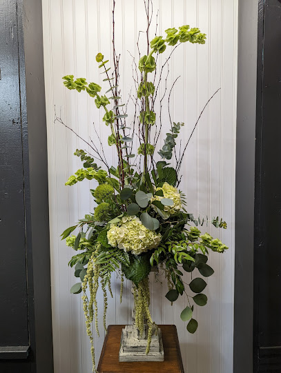Waterman's Floral Gift Shop & Floral Designs