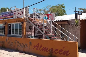 Parador, Almacén y Rotisería " La Playa" image