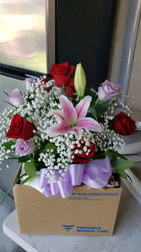 Florist «White House Florist», reviews and photos, 9855 Flower St, Bellflower, CA 90706, USA