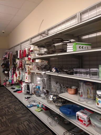 Clothing Store «Burlington Coat Factory», reviews and photos, 600 Northtown Dr, Blaine, MN 55434, USA