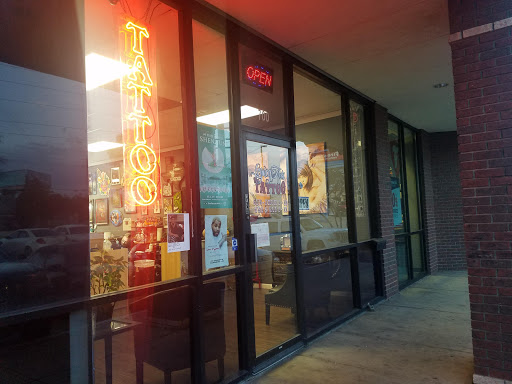 Tattoo Shop «Legacy Arts Tattoo #2», reviews and photos, 19021 Midway Rd #700, Dallas, TX 75287, USA