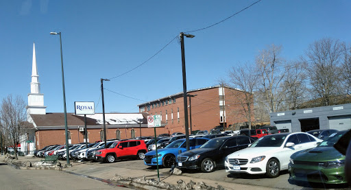 Used Car Dealer «Royal Automotive», reviews and photos, 3232 S Broadway, Englewood, CO 80113, USA