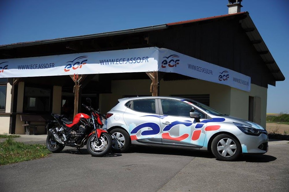 photo de l'auto ecole ECF STARTER - Brumath