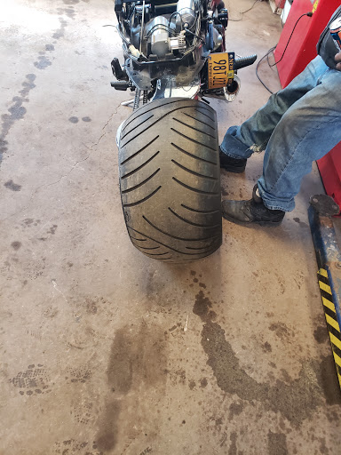 Used Car Dealer «International Motor Cars», reviews and photos, 68 Berlin Turnpike, Berlin, CT 06037, USA