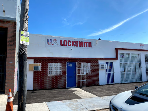 Locksmith «24/7 US LOCKSMITH», reviews and photos, 1946 NE 163rd St, North Miami Beach, FL 33162, USA