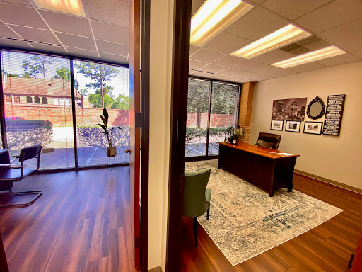 Real Estate Agency «Signature Real Estate», reviews and photos, 2640 Fountain View Dr, Houston, TX 77057, USA