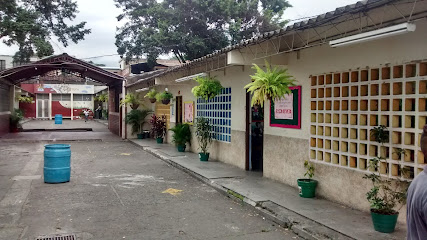 Escuela Fray Domingo De Las Ca