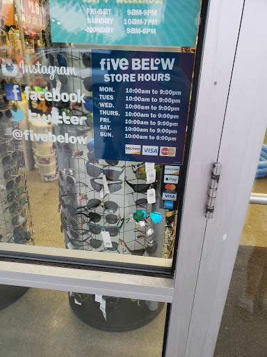 Variety Store «Five Below», reviews and photos, 3529 Washtenaw Ave, Ann Arbor, MI 48104, USA