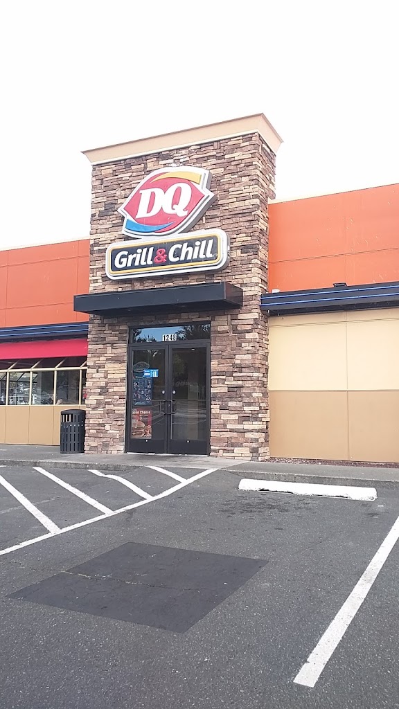 Dairy Queen Grill & Chill 98277