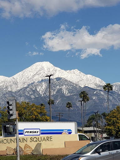 Shopping Mall «Mountain Green Shopping Center», reviews and photos, 357 S Mountain Ave, Upland, CA 91786, USA