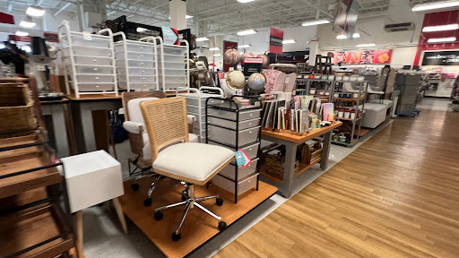 Department Store «T.J. Maxx», reviews and photos, 7250 NW 104th Ave, Miami, FL 33178, USA