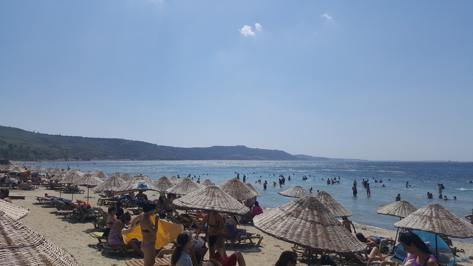 Çanakkale halk Plajı II'in fotoğrafı geniş plaj ile birlikte