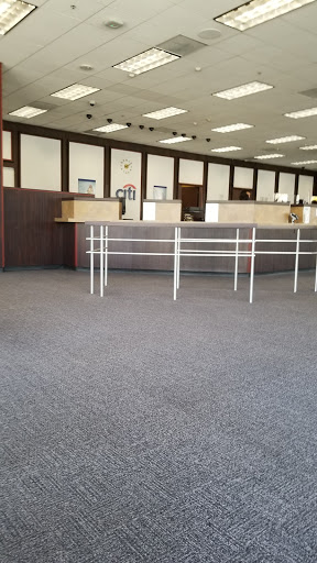 Shopping Mall «Shops On Lake Avenue», reviews and photos, 345 S Lake Ave, Pasadena, CA 91101, USA