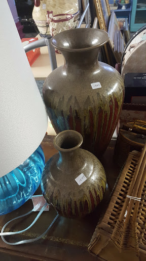 Consignment Shop «New To You Consignment Shop», reviews and photos, 6707 Massachusetts Ave, New Port Richey, FL 34653, USA