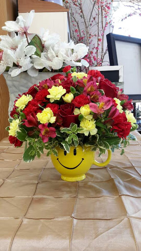 Florist «Pioneer Flowers», reviews and photos, 17601 Pioneer Blvd, Artesia, CA 90701, USA