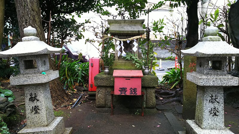 山神社