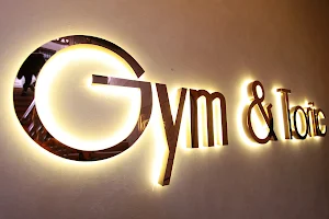 Gym & Tonic image