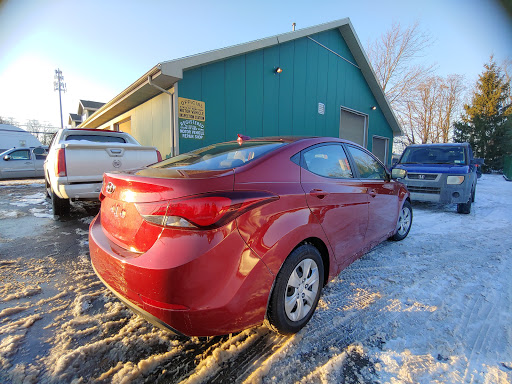 Used Car Dealer «Bergen Sales Inc», reviews and photos, 59 S Lake Ave, Bergen, NY 14416, USA