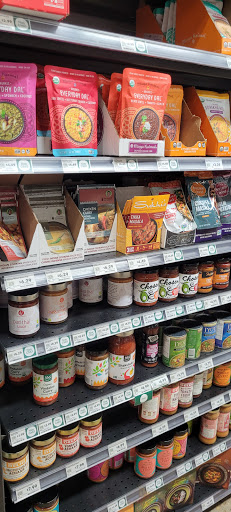 Grocery Store «Whole Foods Market», reviews and photos, 4501 Market Commons Dr, Fairfax, VA 22033, USA