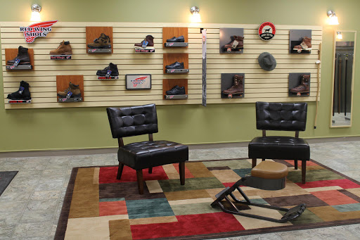 Shoe Store «Shoe Mates Footwear & Repair», reviews and photos, 540 NE 3rd St, McMinnville, OR 97128, USA