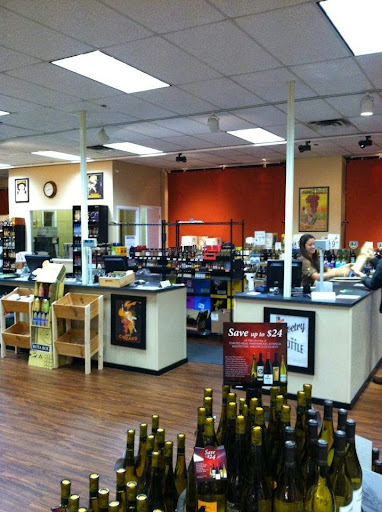 Liquor Store «Pinnacle Wine & Liquor», reviews and photos, 1720 Monroe Ave, Rochester, NY 14618, USA