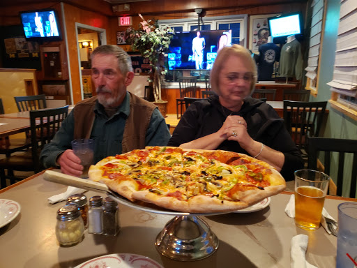 Lounge «Featherbone Restaurant & Lounge», reviews and photos, 6741 W. US12, Three Oaks, MI 49128, USA