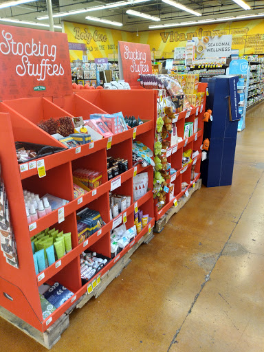 Grocery Store «Fresh Thyme Farmers Market- Troy MI», reviews and photos, 901 E Big Beaver Rd, Troy, MI 48083, USA