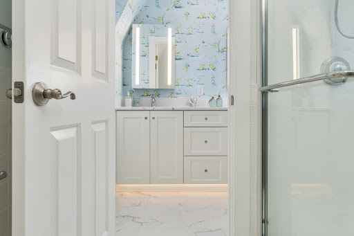 Plumbing Supply Store «Rhode Island Kitchen & Bath», reviews and photos, 139 Jefferson Blvd, Warwick, RI 02888, USA