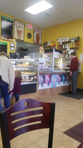 Donut Shop «Daylight Donuts», reviews and photos, 4200 Aero Dr, Mason, OH 45040, USA