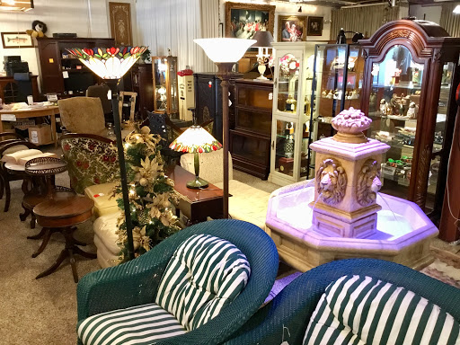 Used Furniture Store «Barrington Resale Shop», reviews and photos, 2214 E Algonquin Rd, Algonquin, IL 60102, USA