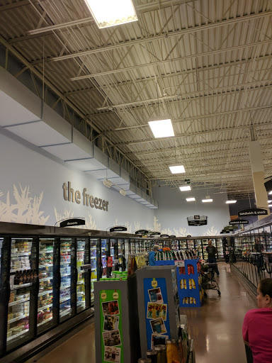 Grocery Store «Kroger», reviews and photos, 108 W Highland Rd, Howell, MI 48843, USA