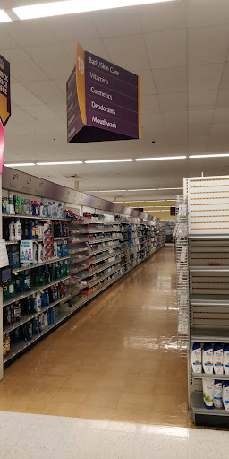 Grocery Store «Stop & Shop», reviews and photos, 32 Lyman St, Westborough, MA 01581, USA